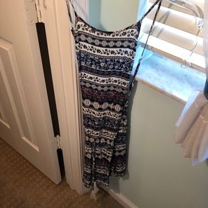 Cross back romper- Worn once